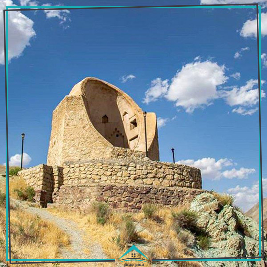 بناهای تاریخی و معماری شهرستان فیروزکوه