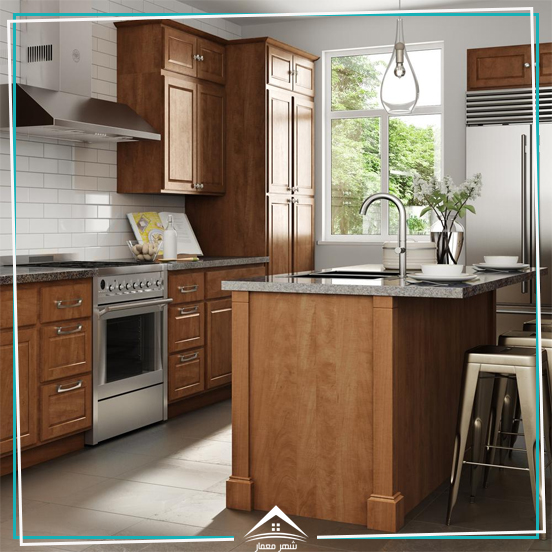 صندلی‌های آشپزخانه و چهارپایه‌های جزیره‌ای آشپزخانه را انتخاب کنید که به‌راحتی تمیز شوند